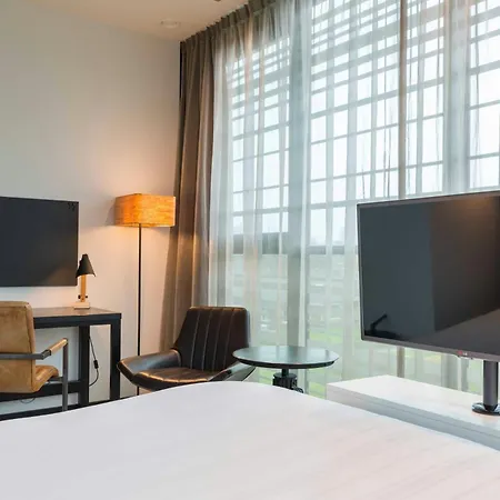 Leonardo Hotel Groningen-3